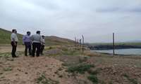 تأکید بر صیانت از منابع آبی در بازدید از استخرهای کشاورزی شهرستان زاوه