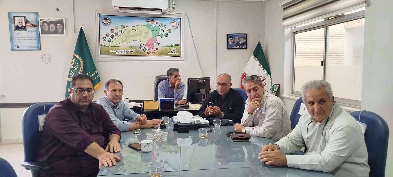 همکاران 