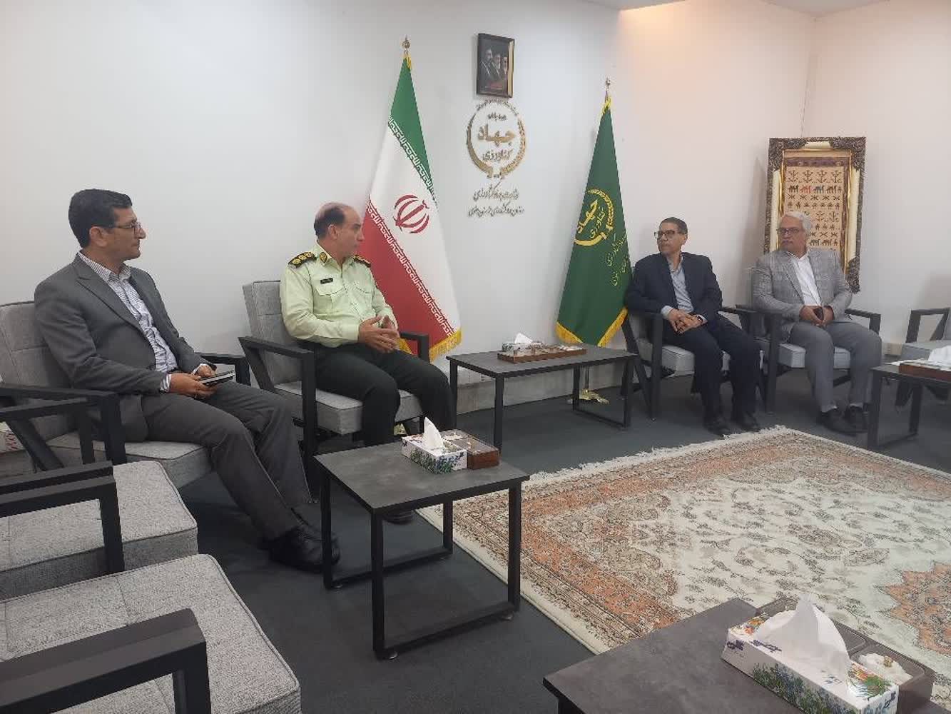 تأکید بر «امنیت غذایی» در سایه تعامل؛ دیدار فرمانده یگان حفاظت اراضی با رئیس سازمان جهاد کشاورزی خراسان رضوی